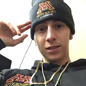 Meet your Posher, Seth